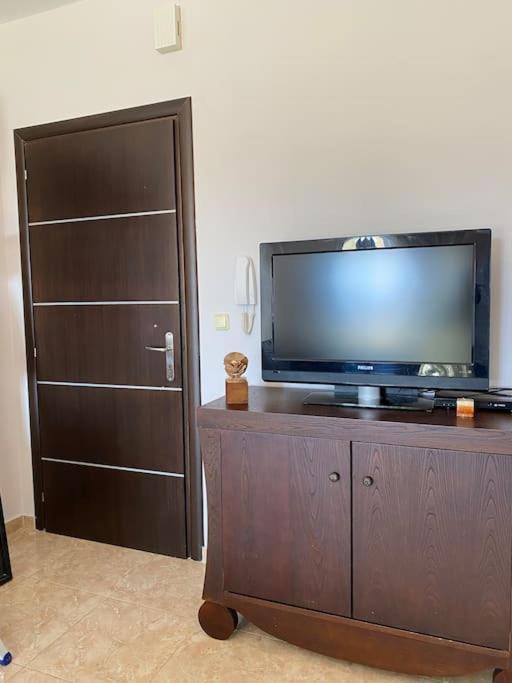 Raise Mirivili Serviced Apartment อเล็กซานโดรโพลิส ภายนอก รูปภาพ